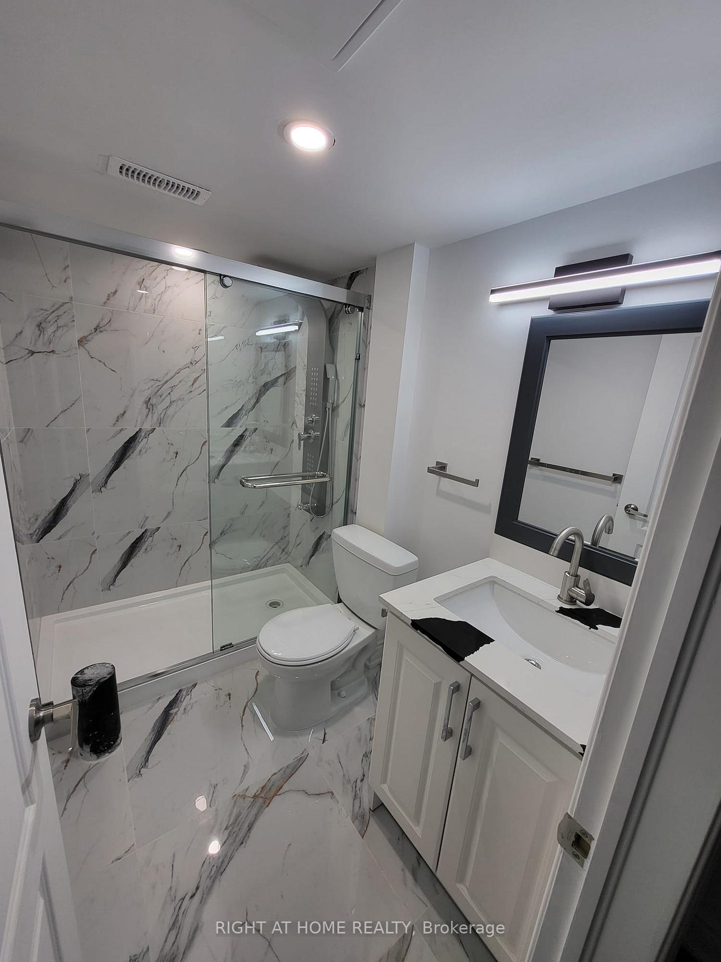 Photo 41 of 23 Robertson Road, Hamilton, Ancaster — HOMEH
