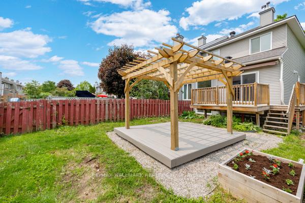 Photo 29 of 131 Tartan Drive, Ottawa, Barrhaven - Heritage Park — HOMEH