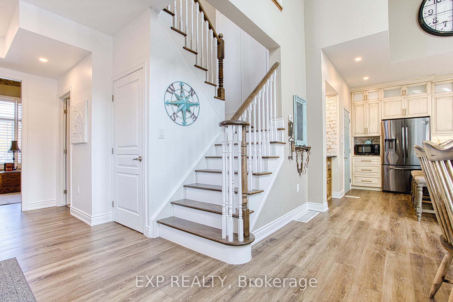 Photo 5 of 4 Valiant Circle, Hamilton, Binbrook — HOMEH