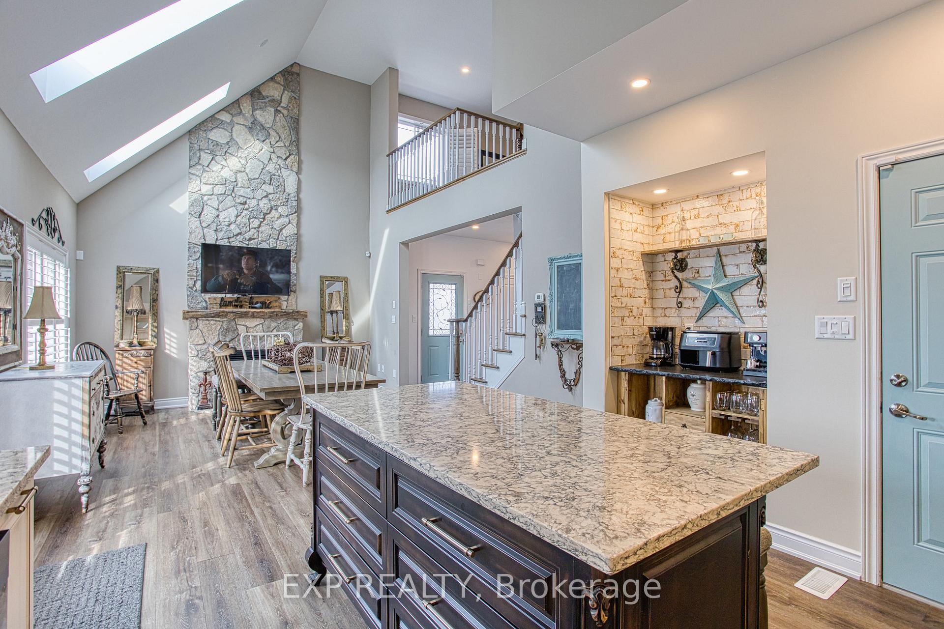 Photo 15 of 4 Valiant Circle, Hamilton, Binbrook — HOMEH