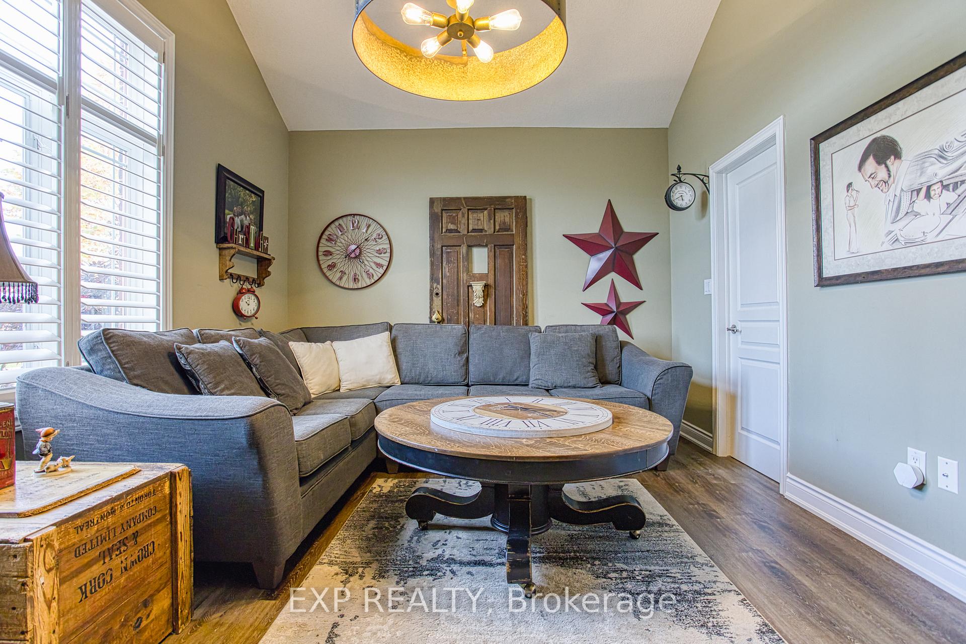 Photo 20 of 4 Valiant Circle, Hamilton, Binbrook — HOMEH