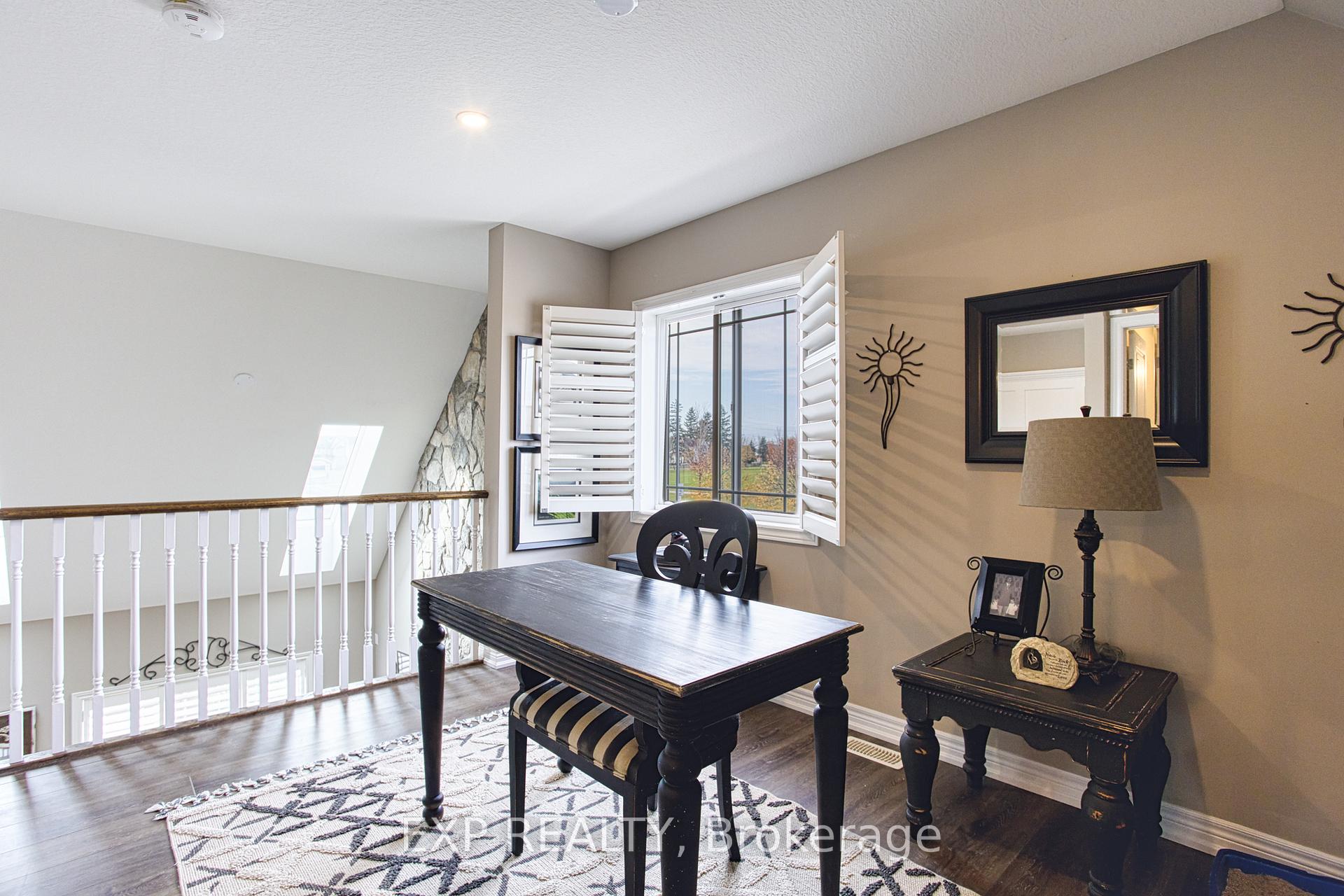 Photo 22 of 4 Valiant Circle, Hamilton, Binbrook — HOMEH