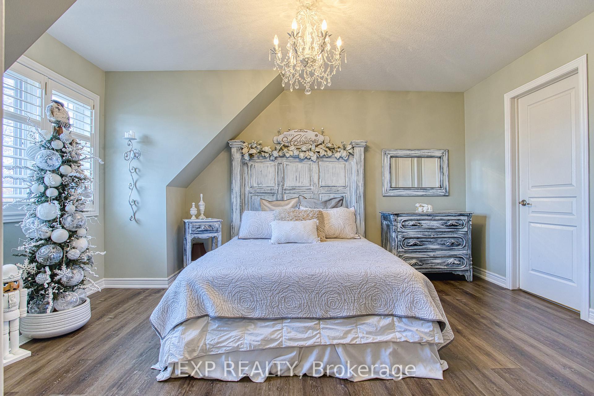 Photo 24 of 4 Valiant Circle, Hamilton, Binbrook — HOMEH
