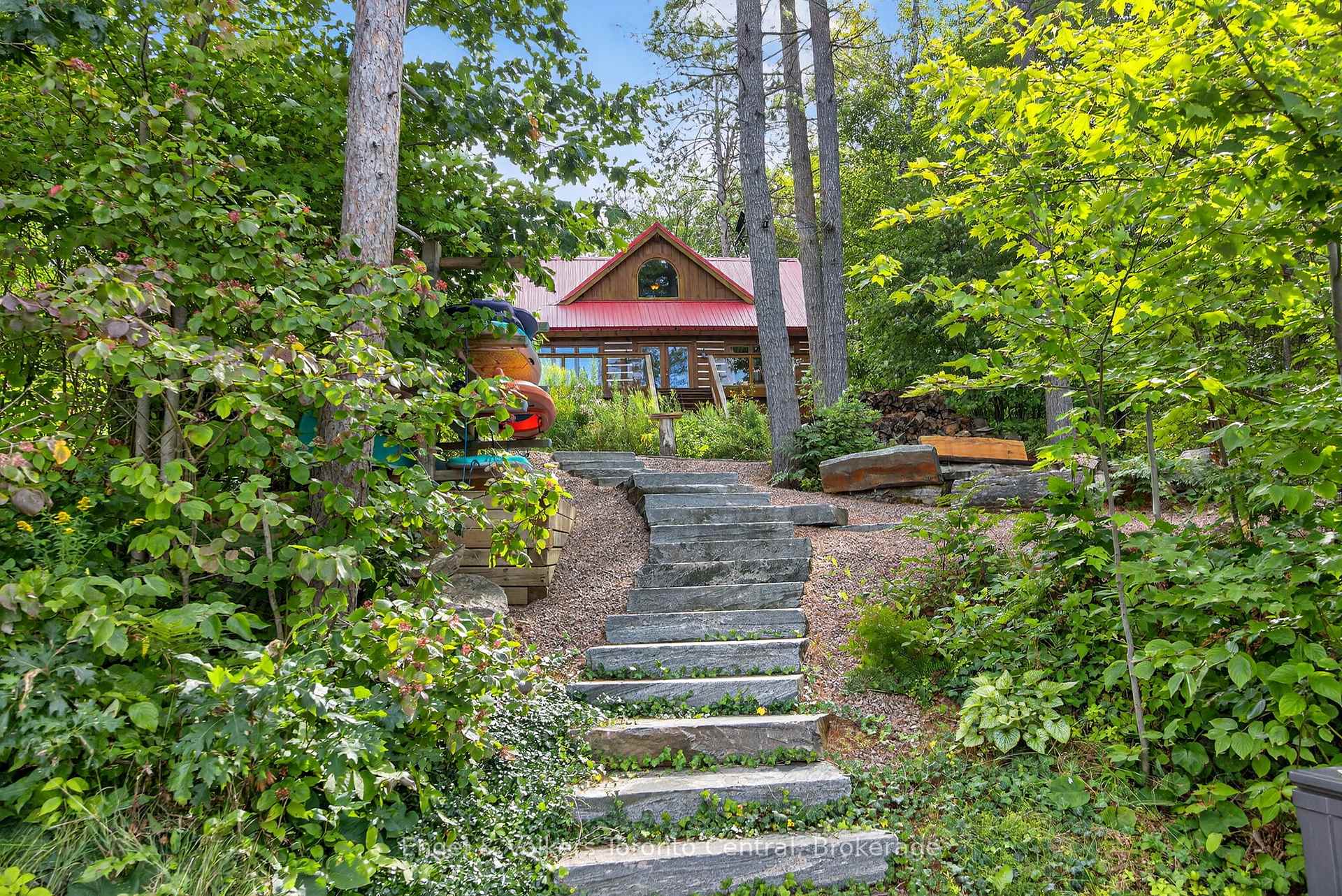 Photo 43 of Unit 1042 Amanda Ln, 1750 Frank Cooper Trail, Gravenhurst, Ryde — HOMEH