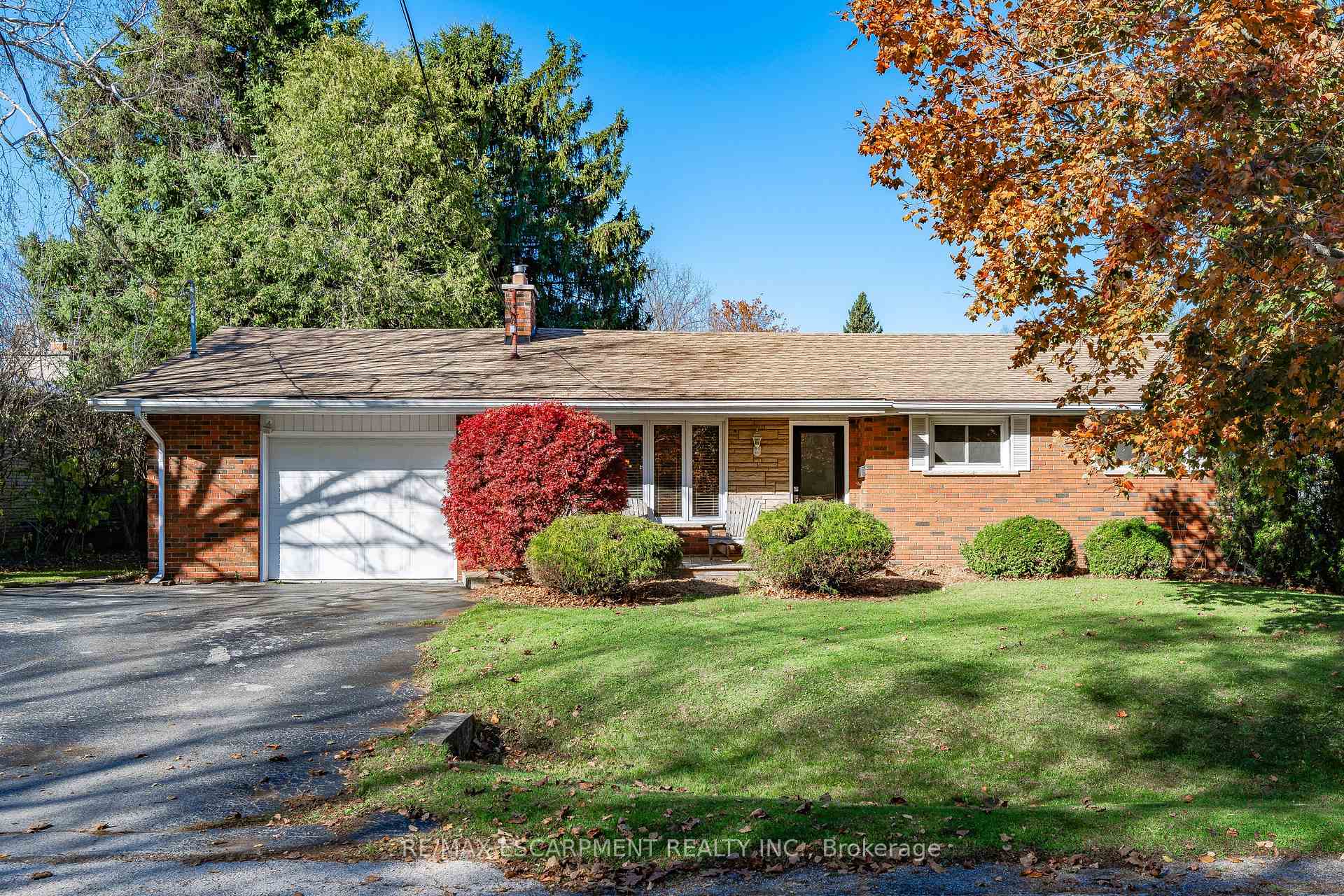 Front of 375 Clarendon Drive