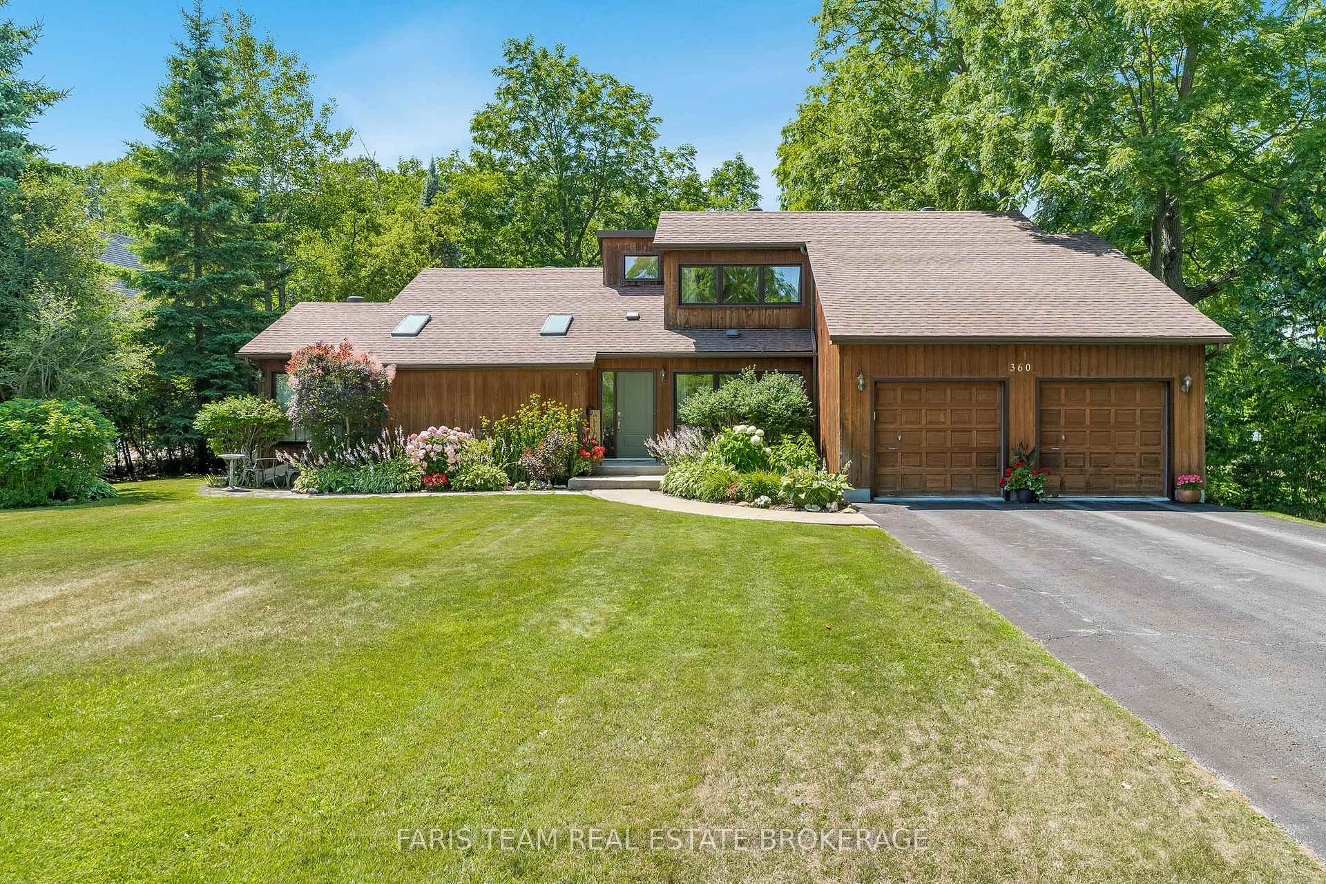 Photo 1 of 360 Cox Mill Road, Barrie, South Shore — HOMEH