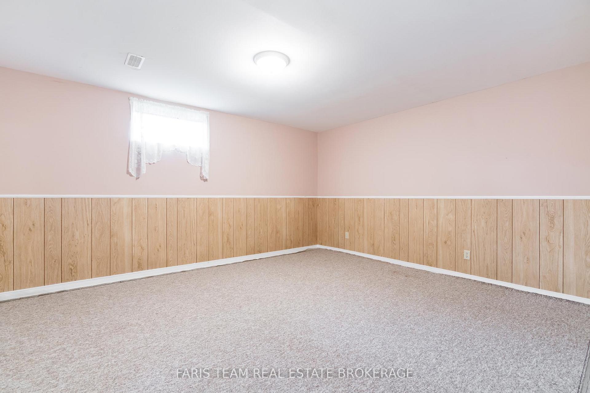 Photo 27 of 360 Cox Mill Road, Barrie, South Shore — HOMEH