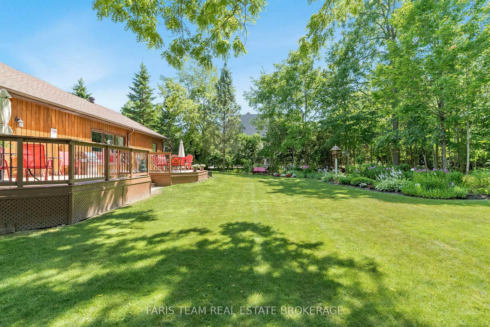 Photo 33 of 360 Cox Mill Road, Barrie, South Shore — HOMEH