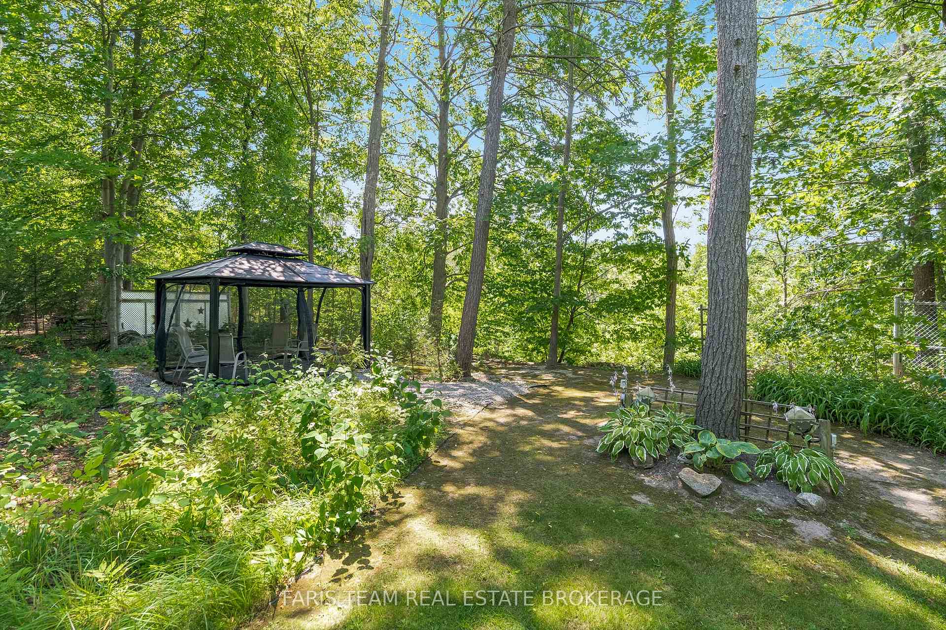 Photo 42 of 360 Cox Mill Road, Barrie, South Shore — HOMEH