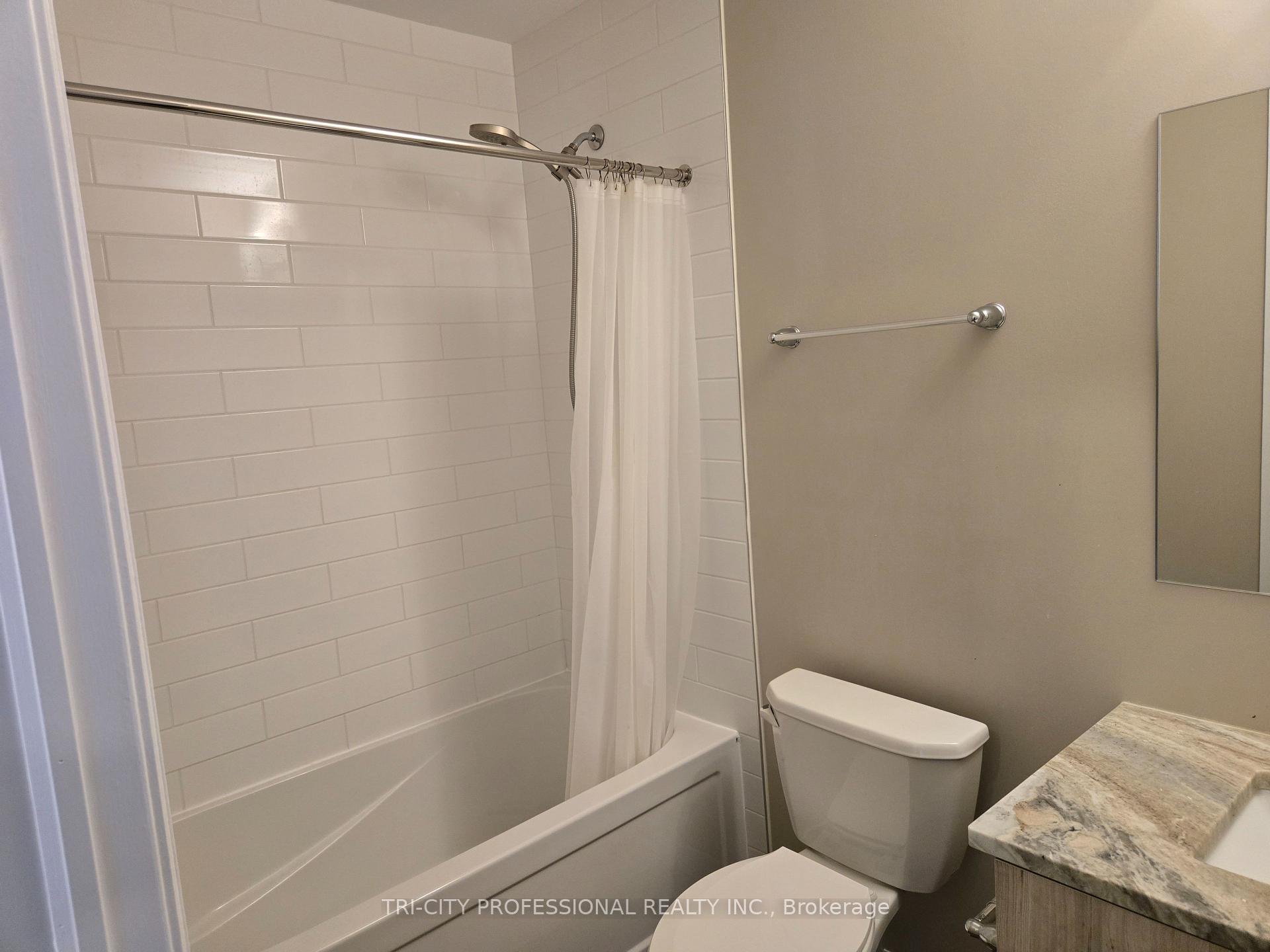 Photo 12 of Unit 1710, 104 Garment Street, Kitchener, City Commercial Core — HOMEH