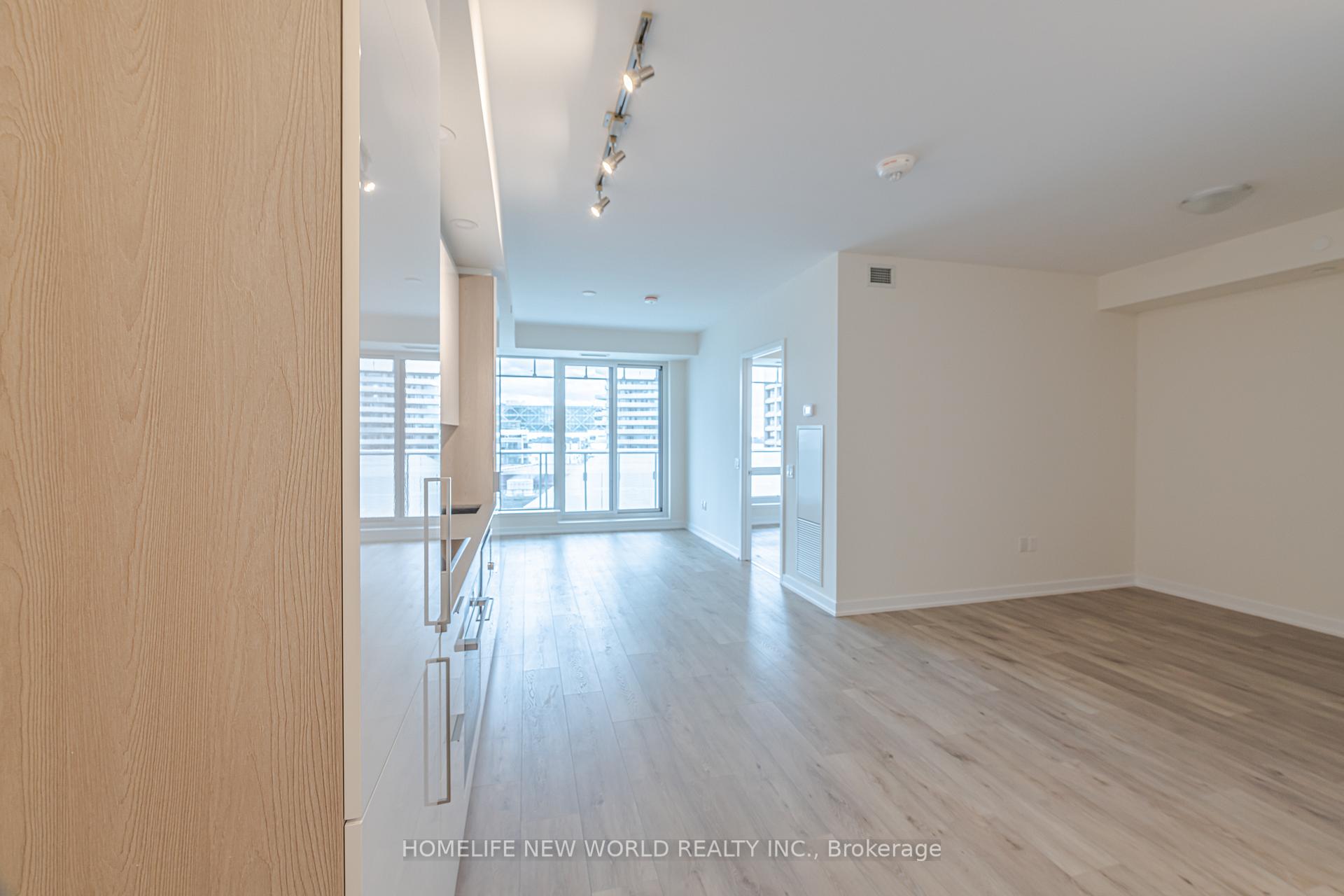 Photo 7 of Unit 1010, 28 Freeland Street, Toronto, Waterfront Communities — HOMEH