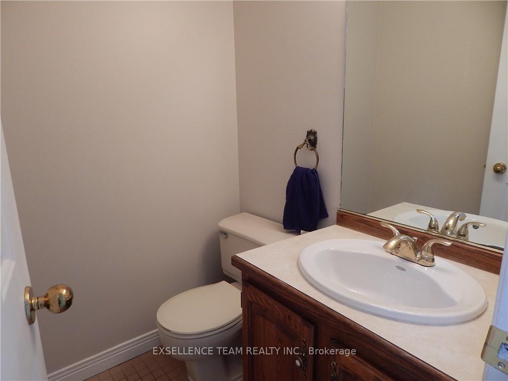 Photo 7 of 1701 Blakely Drive, Cornwall — HOMEH