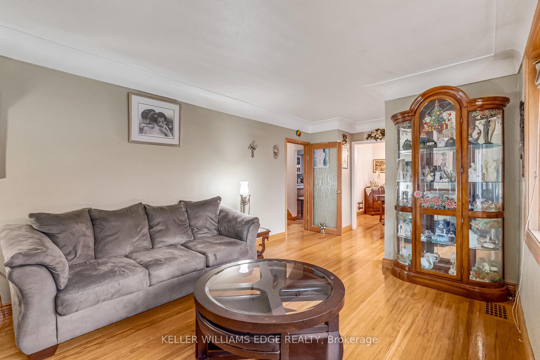 Photo 5 of 58 Duncombe Drive, Hamilton, Hill Park — HOMEH