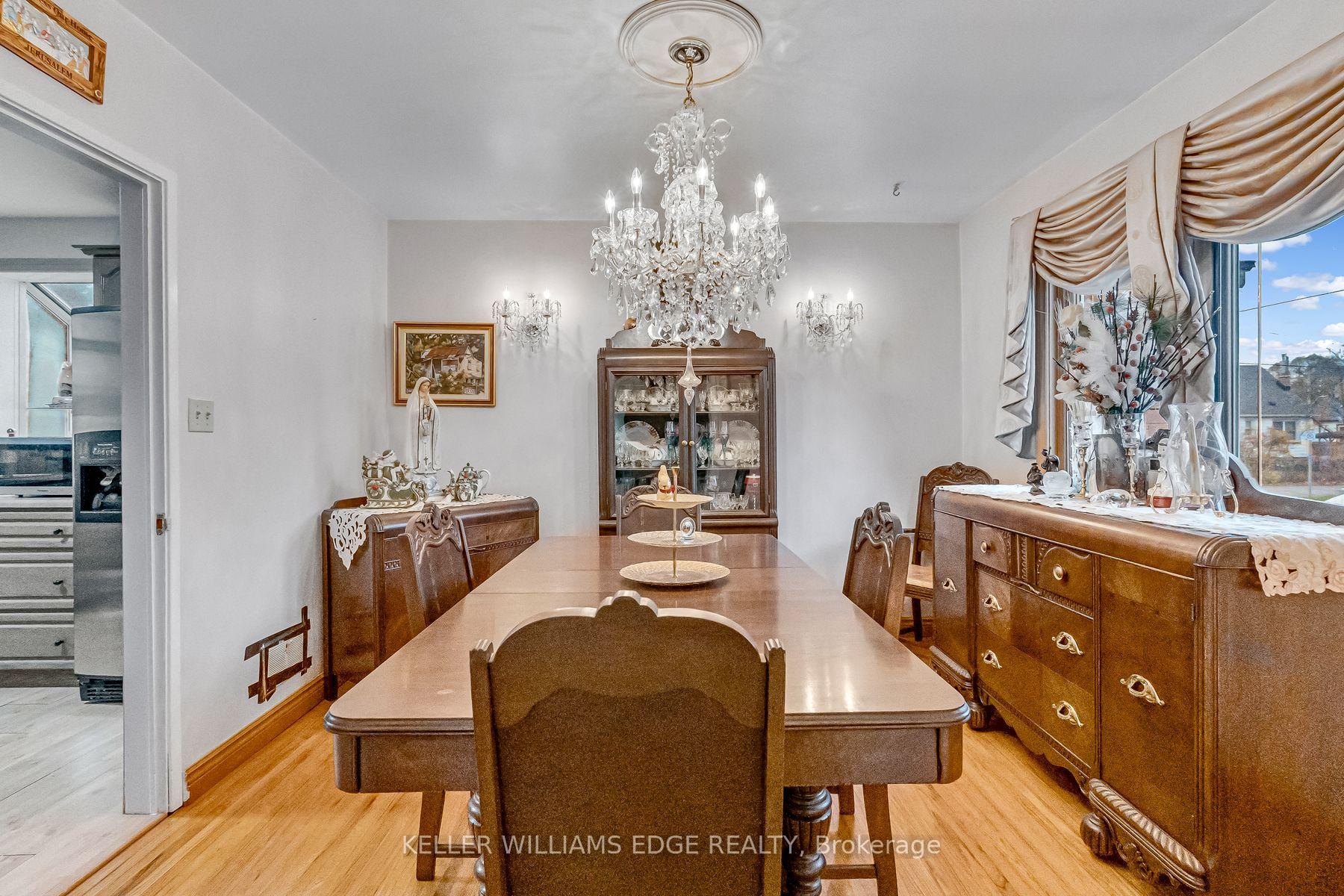 Photo 8 of 58 Duncombe Drive, Hamilton, Hill Park — HOMEH