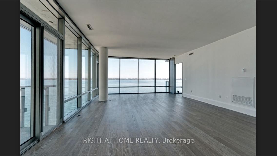 Photo 4 of Unit 514, 39 Queens Quay E, Toronto, Waterfront Communities — HOMEH
