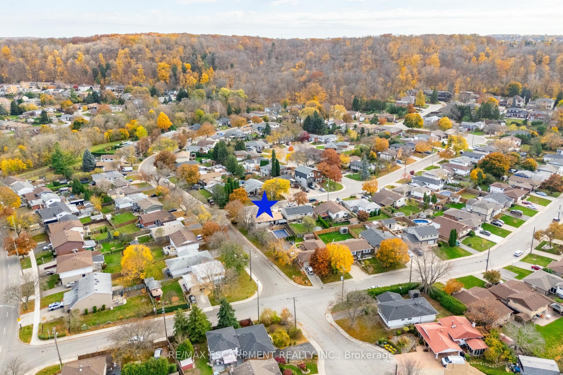 Photo 5 of 205 Hanover Place, Hamilton, Vincent — HOMEH