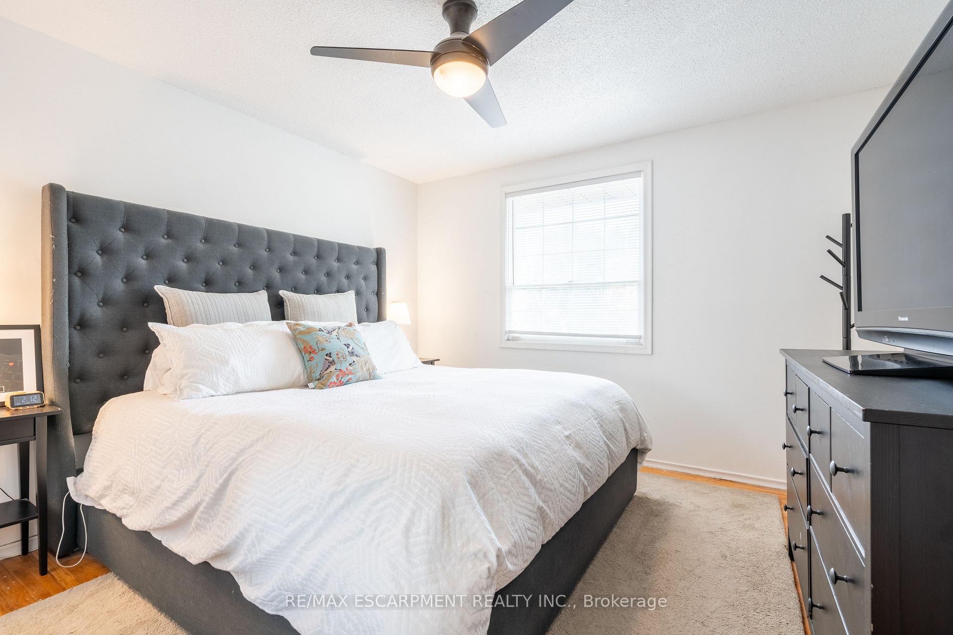 Photo 18 of 205 Hanover Place, Hamilton, Vincent — HOMEH