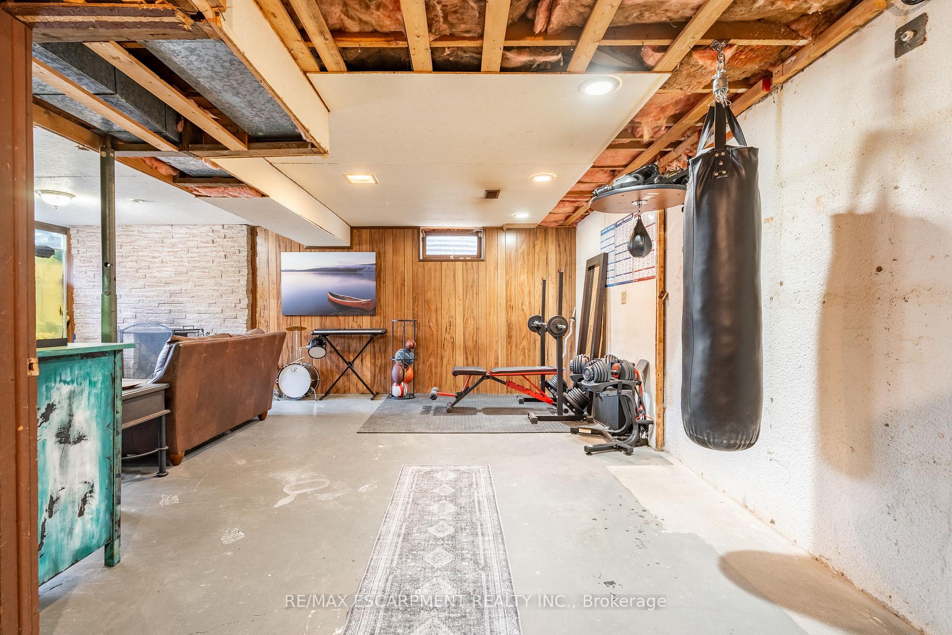 Photo 20 of 205 Hanover Place, Hamilton, Vincent — HOMEH