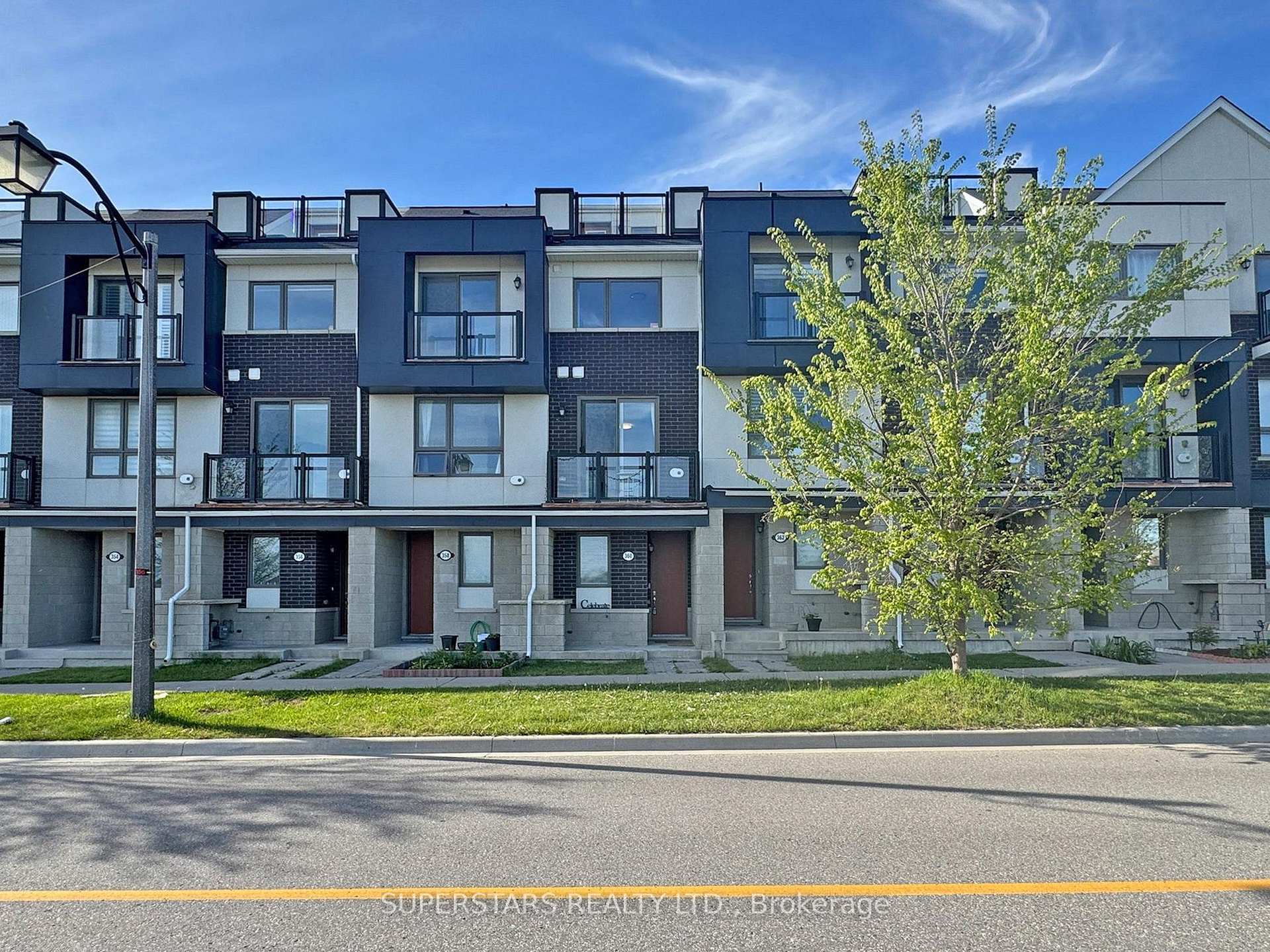 Front of 360 Arthur Bonner Avenue