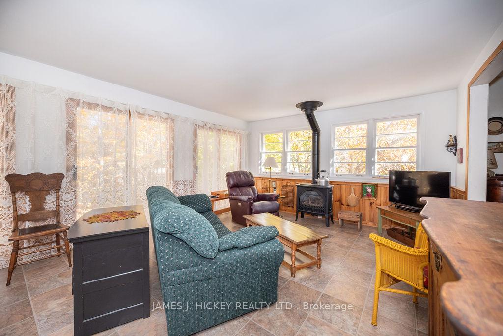 Photo 14 of 26 Rutherford Avenue, Deep River — HOMEH