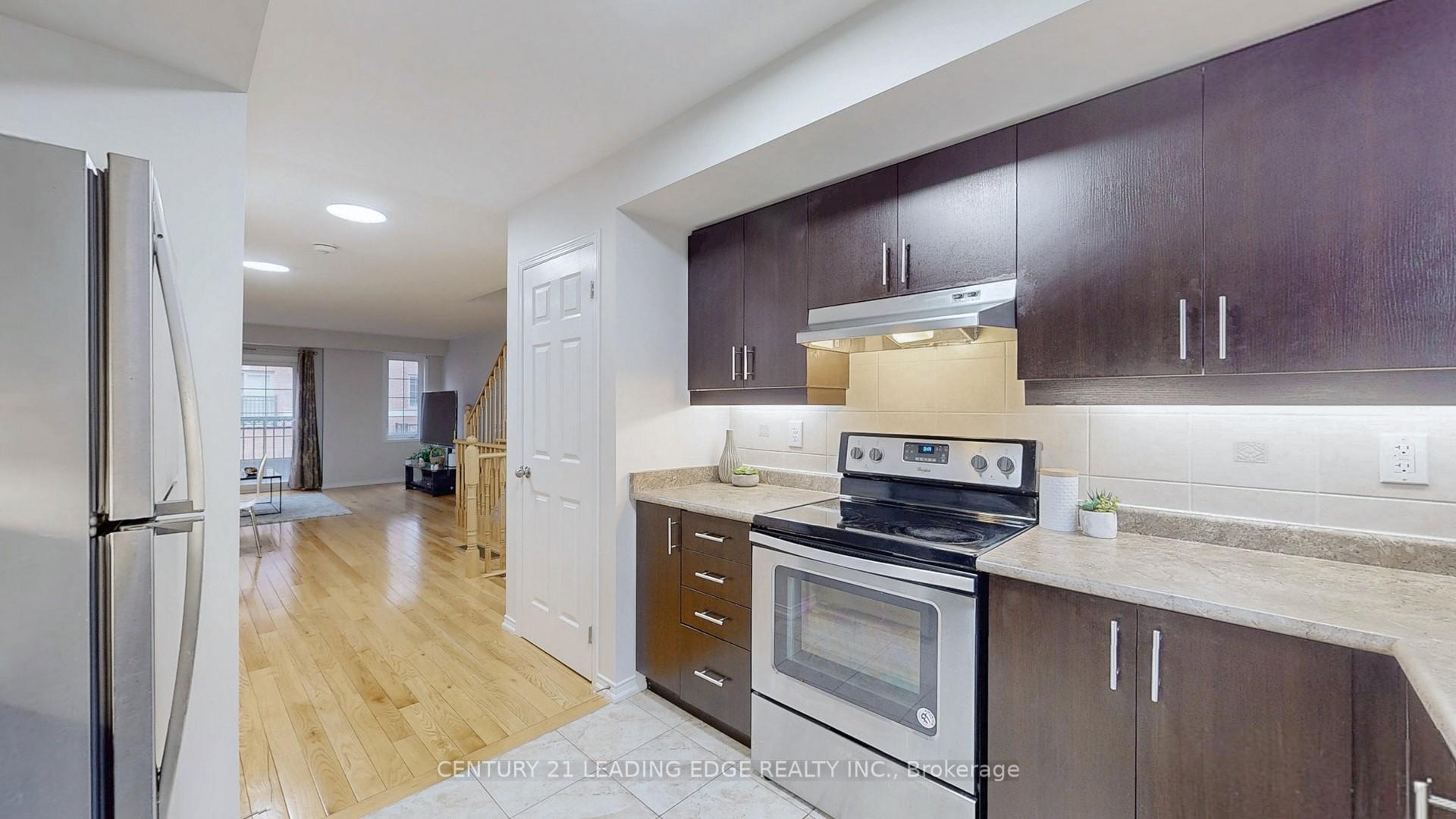 Photo 9 of Unit 257, 33 Foal Path, Oshawa, Windfields — HOMEH