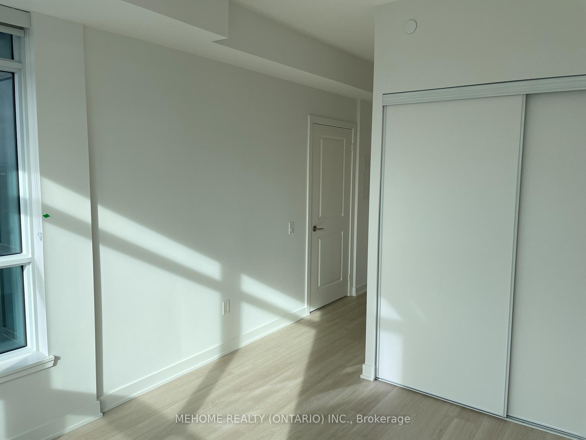 Photo 7 of Unit A-2405, 30 Upper Mall Way, Vaughan, Brownridge — HOMEH