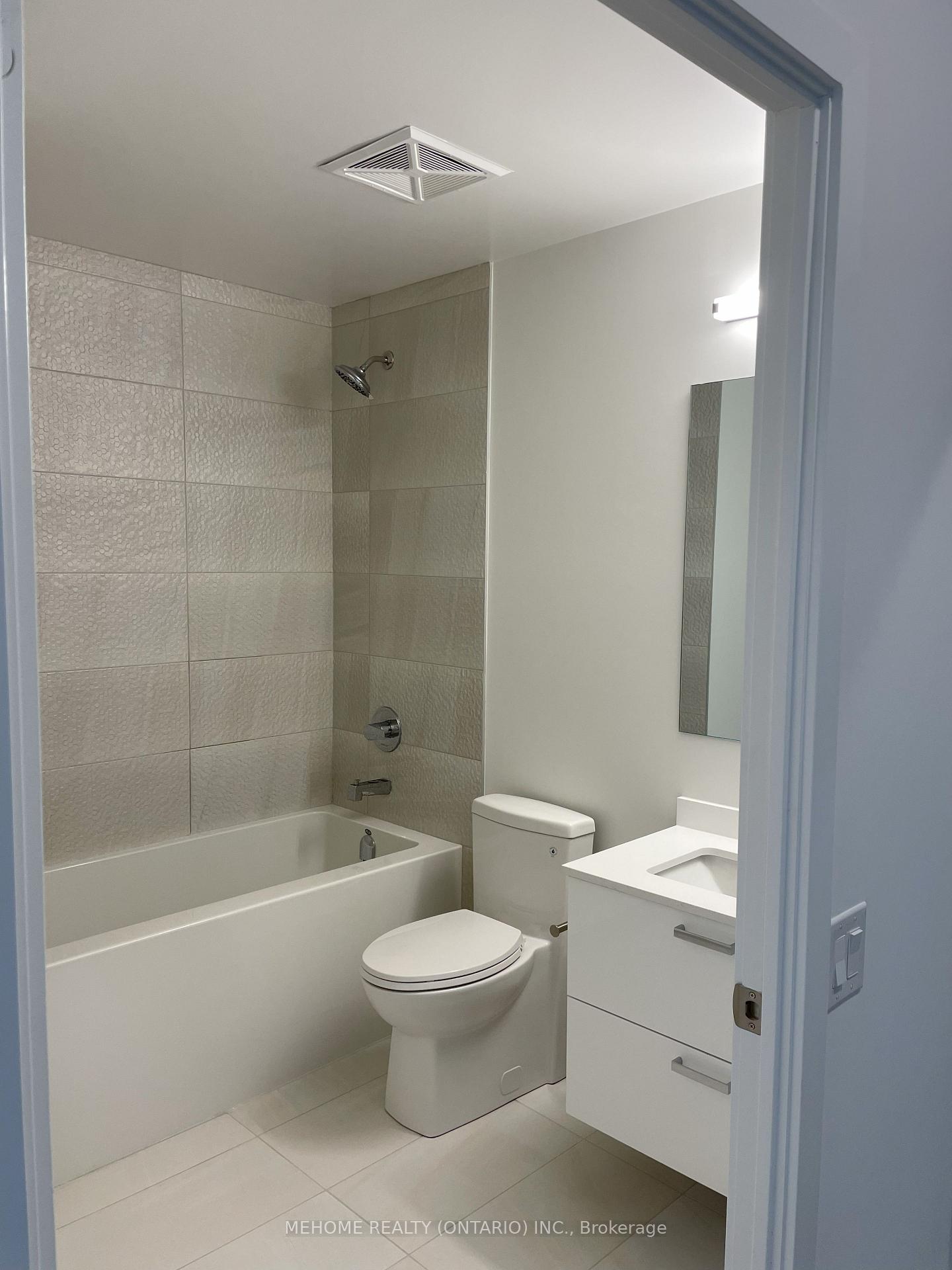 Photo 11 of Unit A-2405, 30 Upper Mall Way, Vaughan, Brownridge — HOMEH