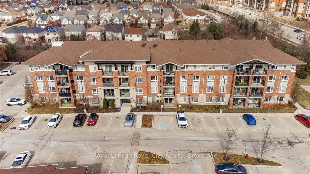 Photo 4 of Unit 403, 41 Goodwin Drive, Guelph, Pineridge/Westminster Woods — HOMEH