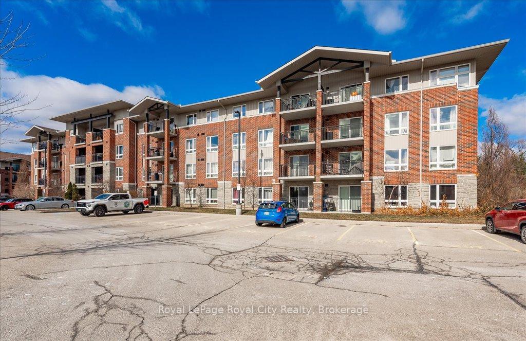 Photo 7 of Unit 403, 41 Goodwin Drive, Guelph, Pineridge/Westminster Woods — HOMEH
