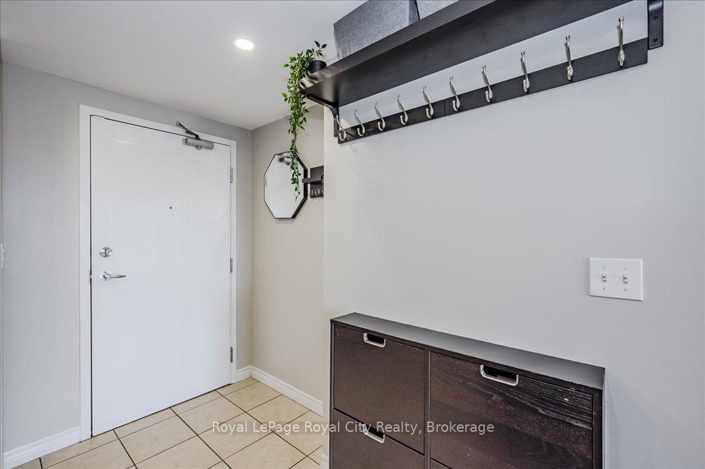Photo 9 of Unit 403, 41 Goodwin Drive, Guelph, Pineridge/Westminster Woods — HOMEH
