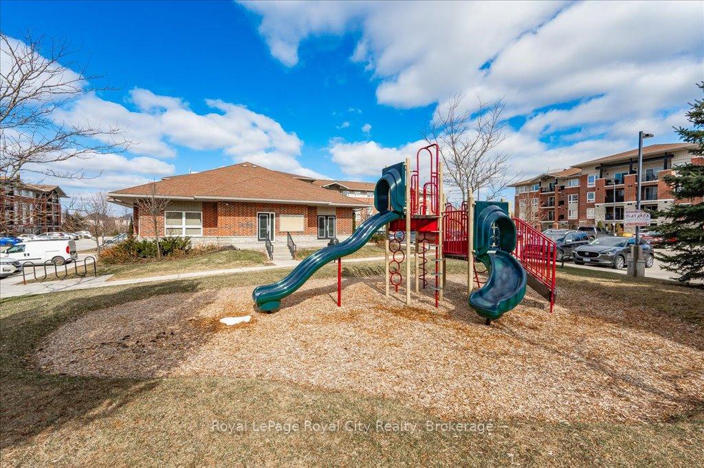 Photo 34 of Unit 403, 41 Goodwin Drive, Guelph, Pineridge/Westminster Woods — HOMEH