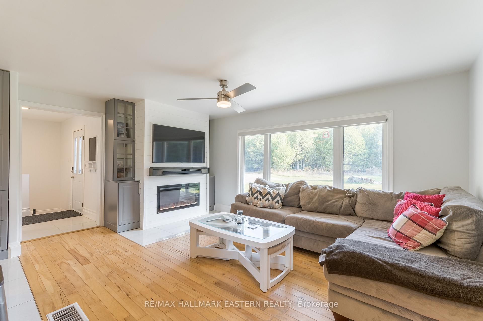 Photo 11 of 548 8th Line S Dummer Road, Douro-Dummer — HOMEH