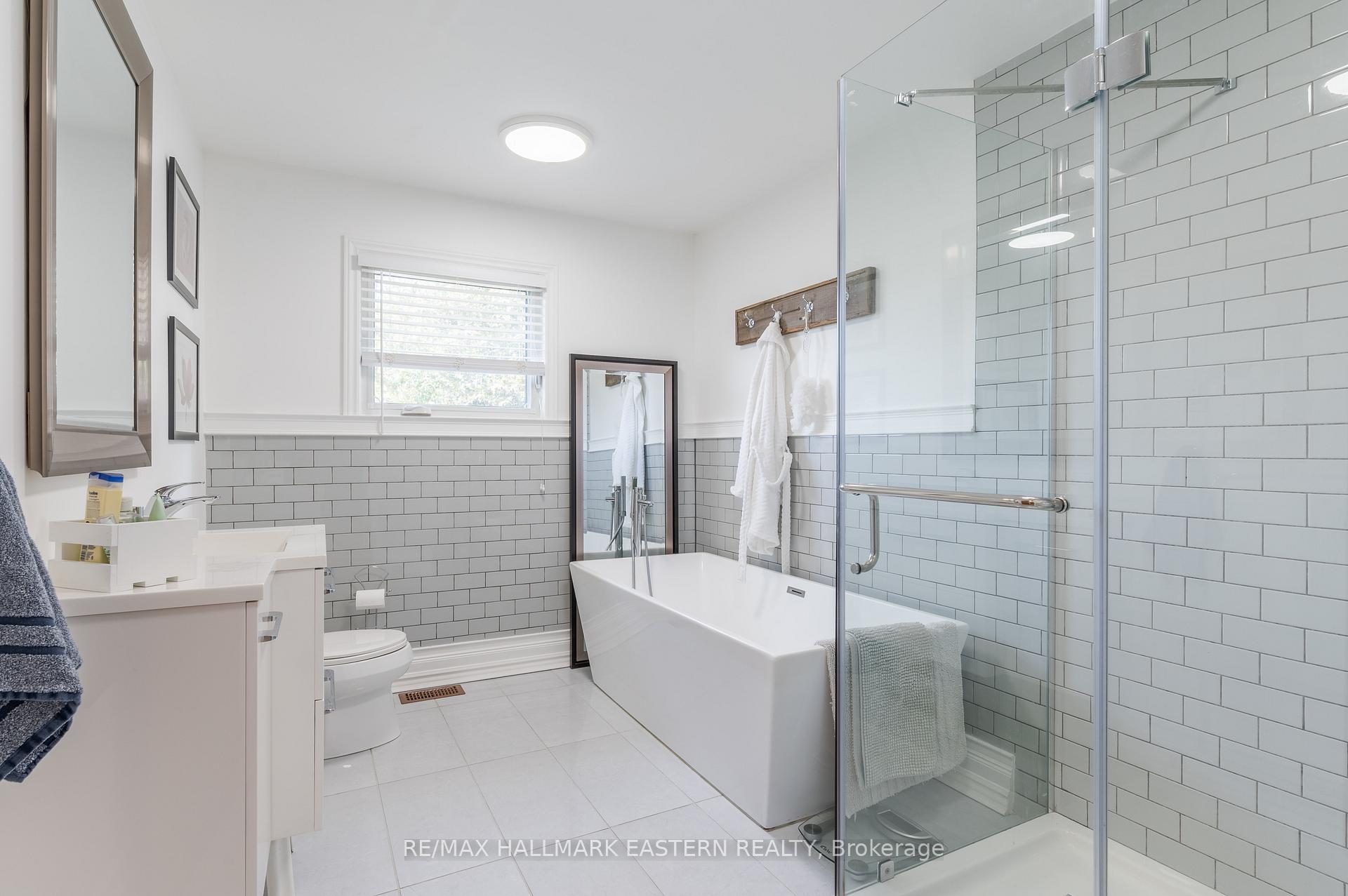 Photo 17 of 548 8th Line S Dummer Road, Douro-Dummer — HOMEH