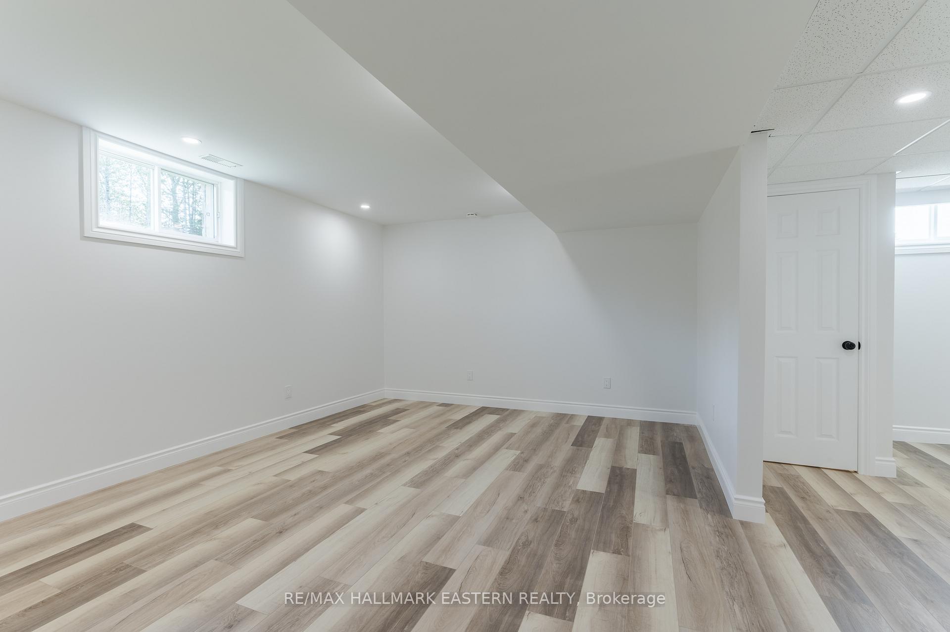 Photo 23 of 548 8th Line S Dummer Road, Douro-Dummer — HOMEH