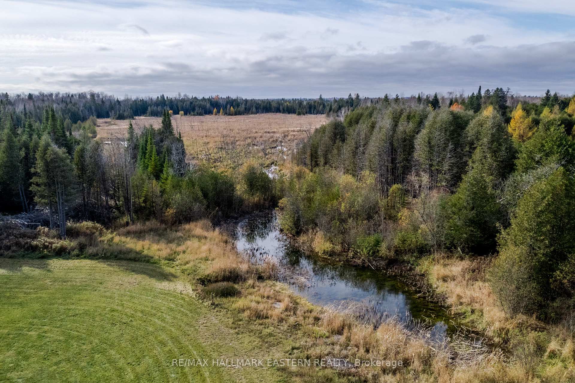Photo 36 of 548 8th Line S Dummer Road, Douro-Dummer — HOMEH