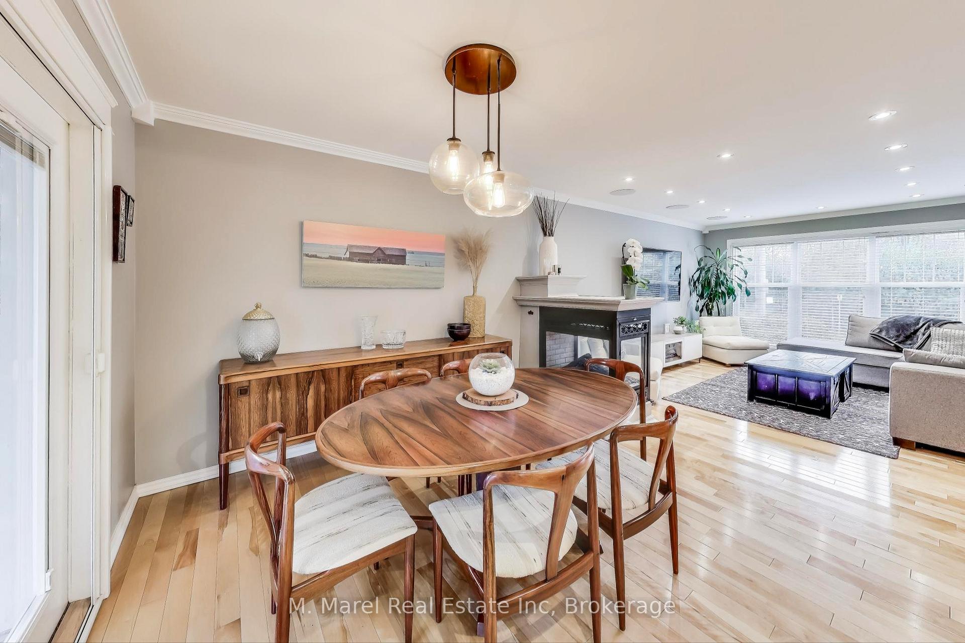 Photo 10 of 600 Grays Road, Hamilton, Confederation Park — HOMEH