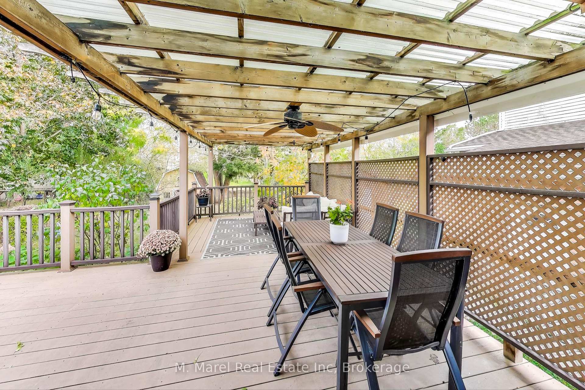Photo 24 of 600 Grays Road, Hamilton, Confederation Park — HOMEH