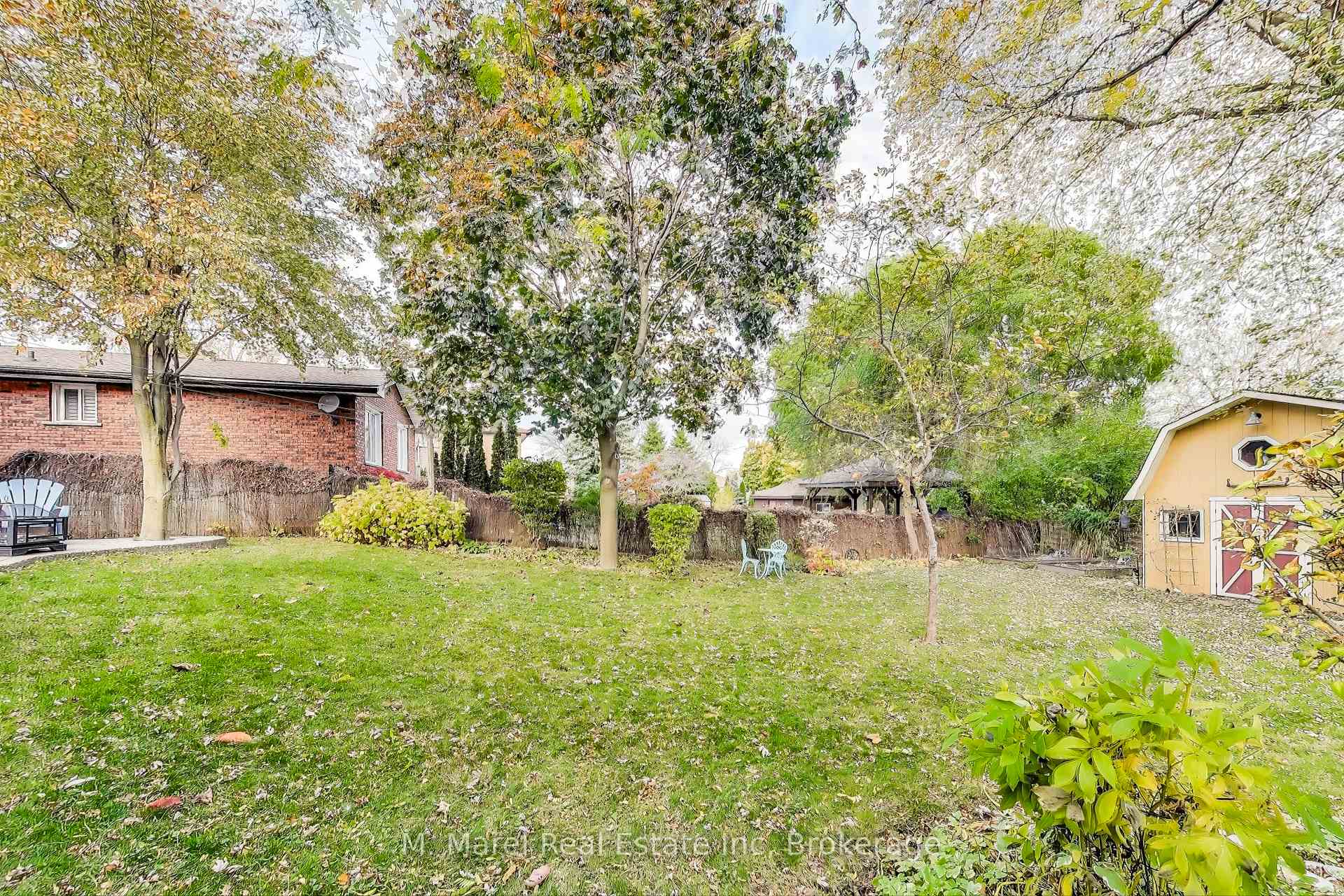Photo 30 of 600 Grays Road, Hamilton, Confederation Park — HOMEH