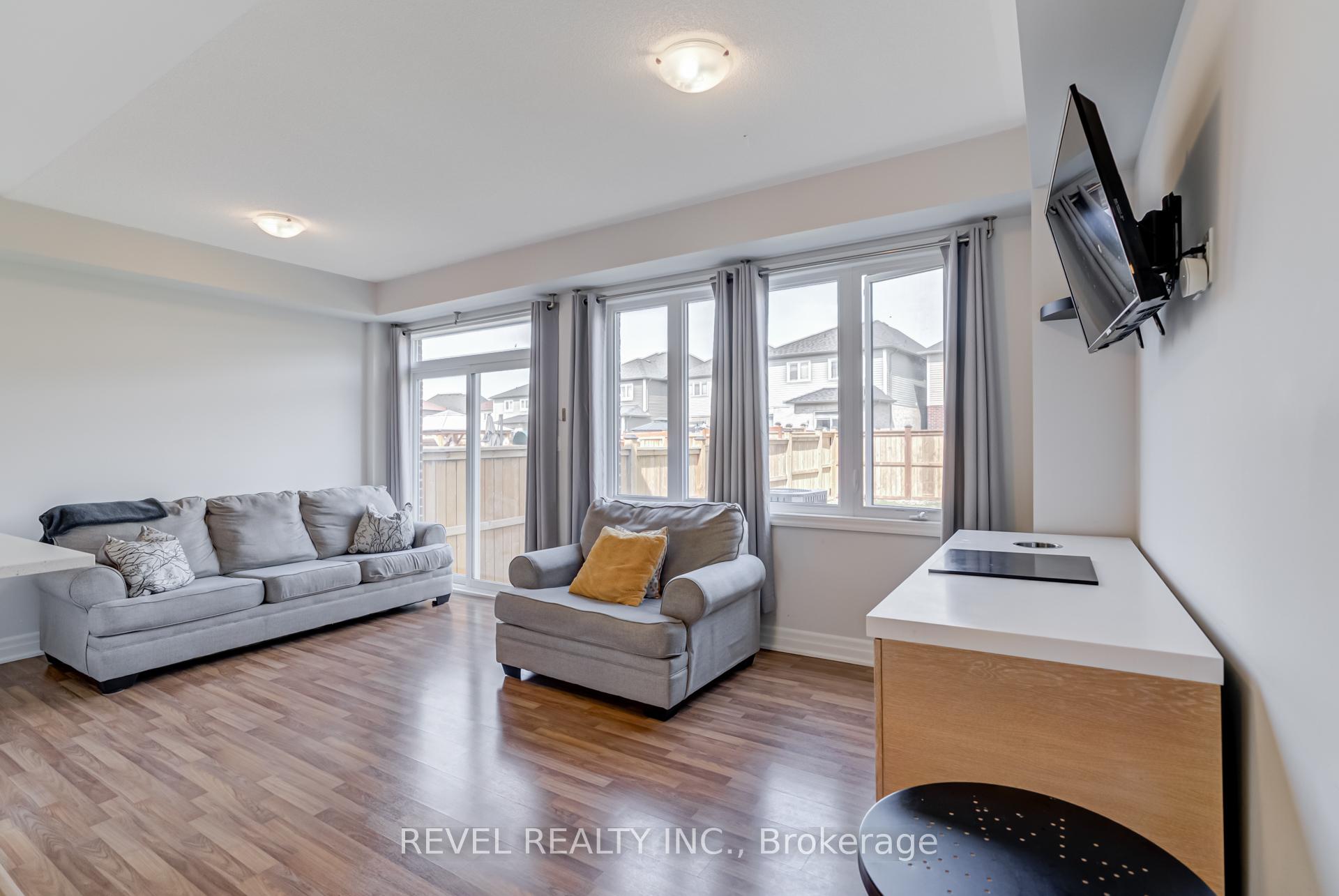 Photo 21 of 41 Morris Drive, Essa, Angus — HOMEH