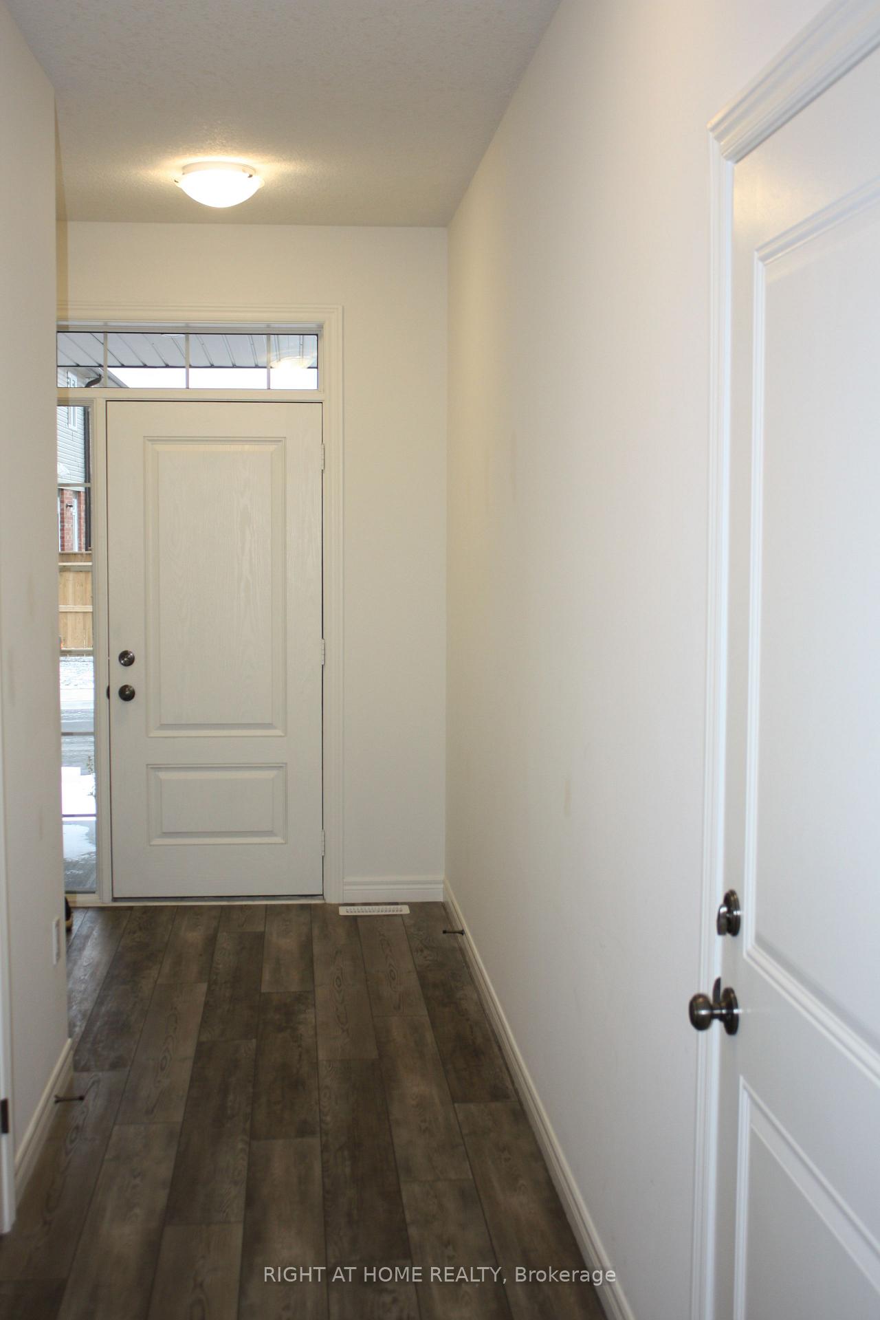 Photo 2 of Unit 13, 22 Marshall Drive, Guelph, Grange Road — HOMEH