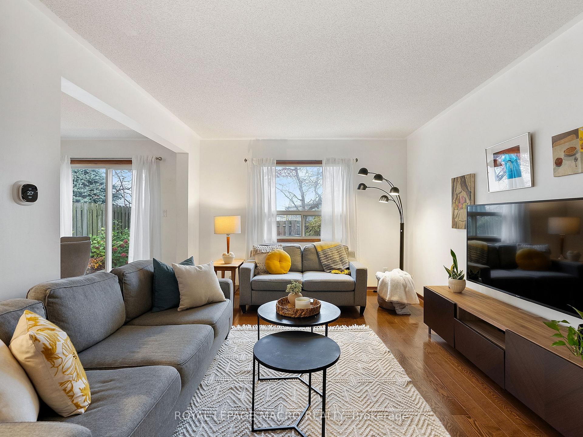 Photo 9 of 219 Bay Street N, Hamilton, Central — HOMEH
