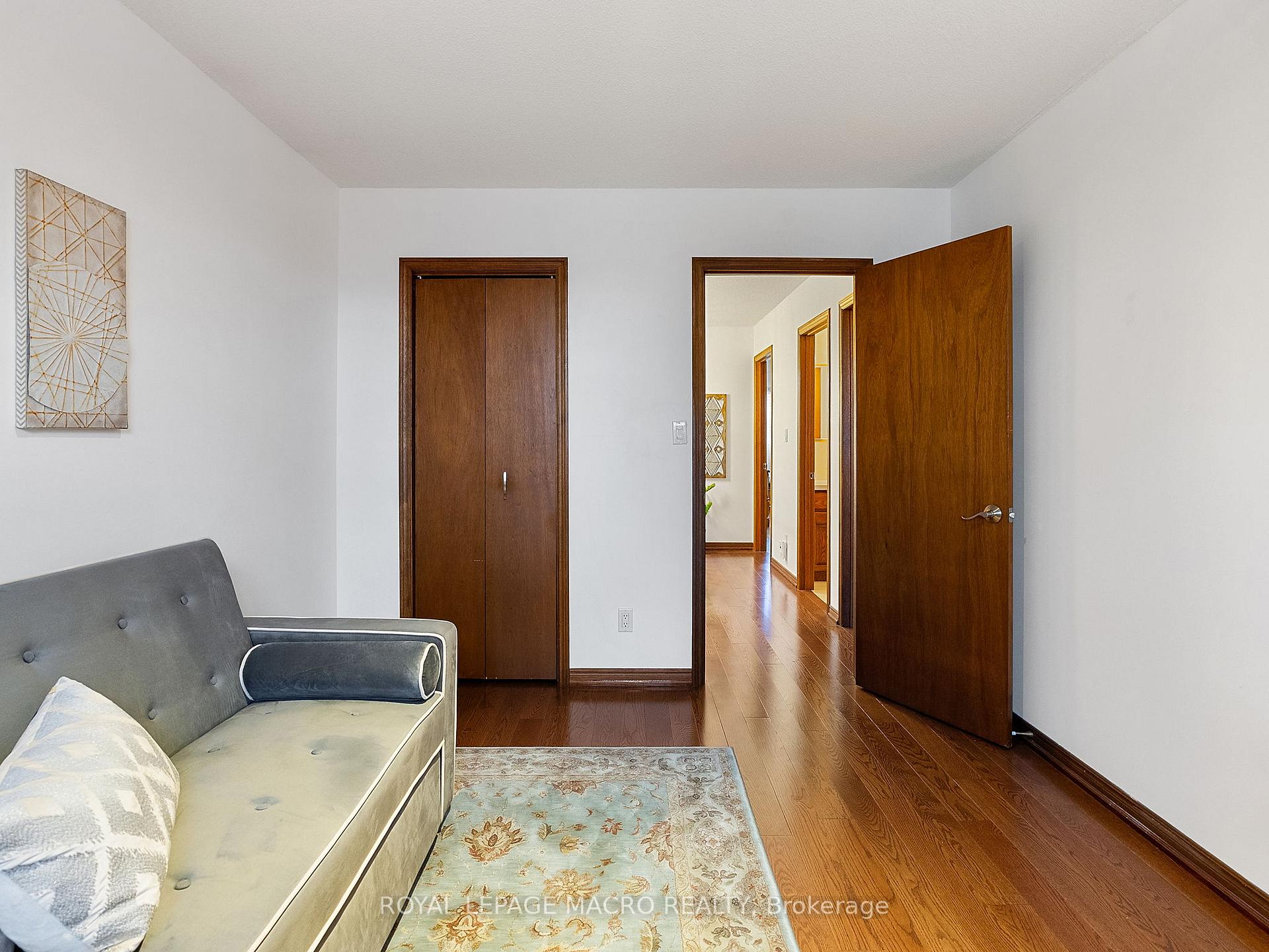 Photo 22 of 219 Bay Street N, Hamilton, Central — HOMEH