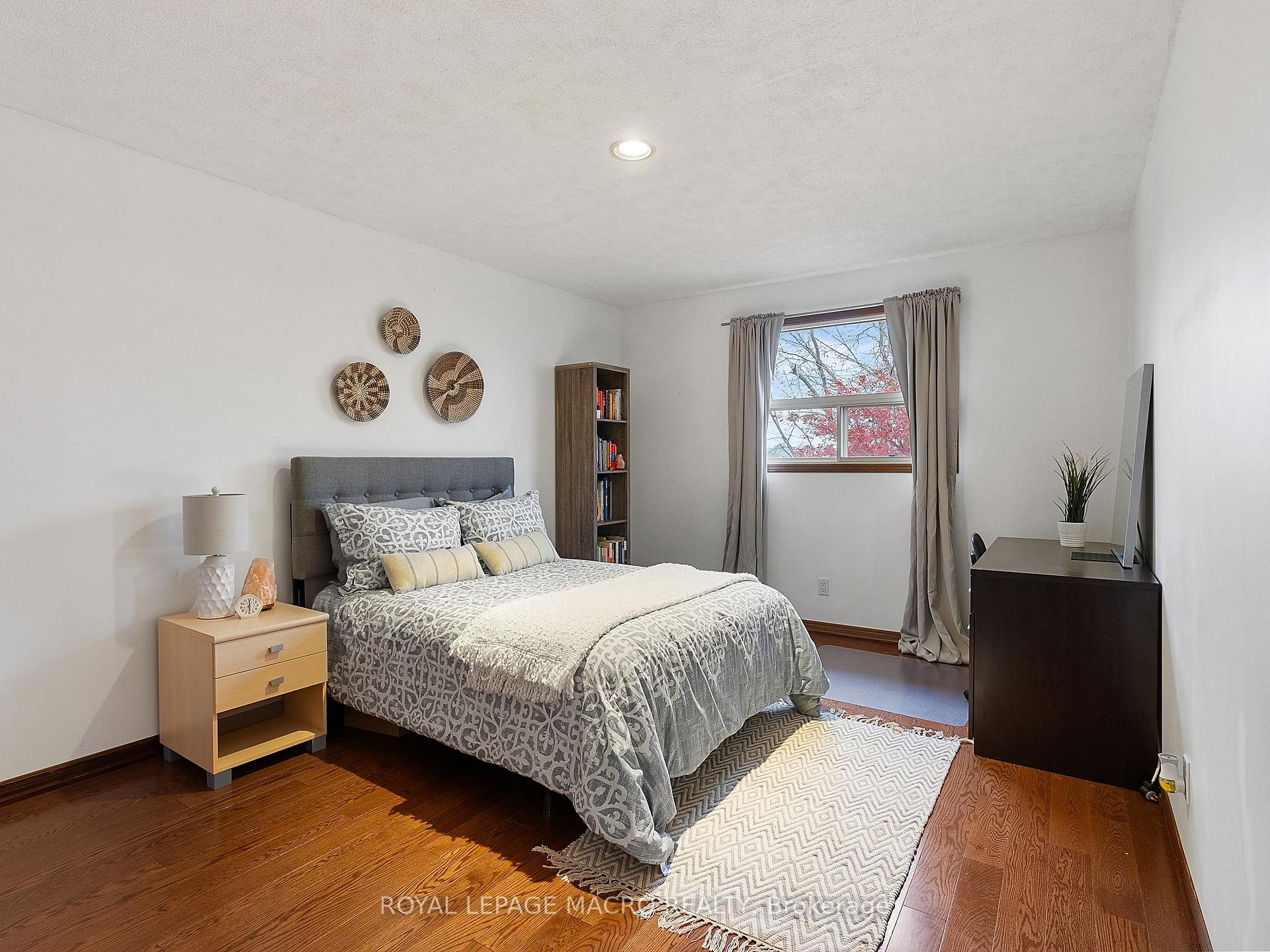 Photo 23 of 219 Bay Street N, Hamilton, Central — HOMEH