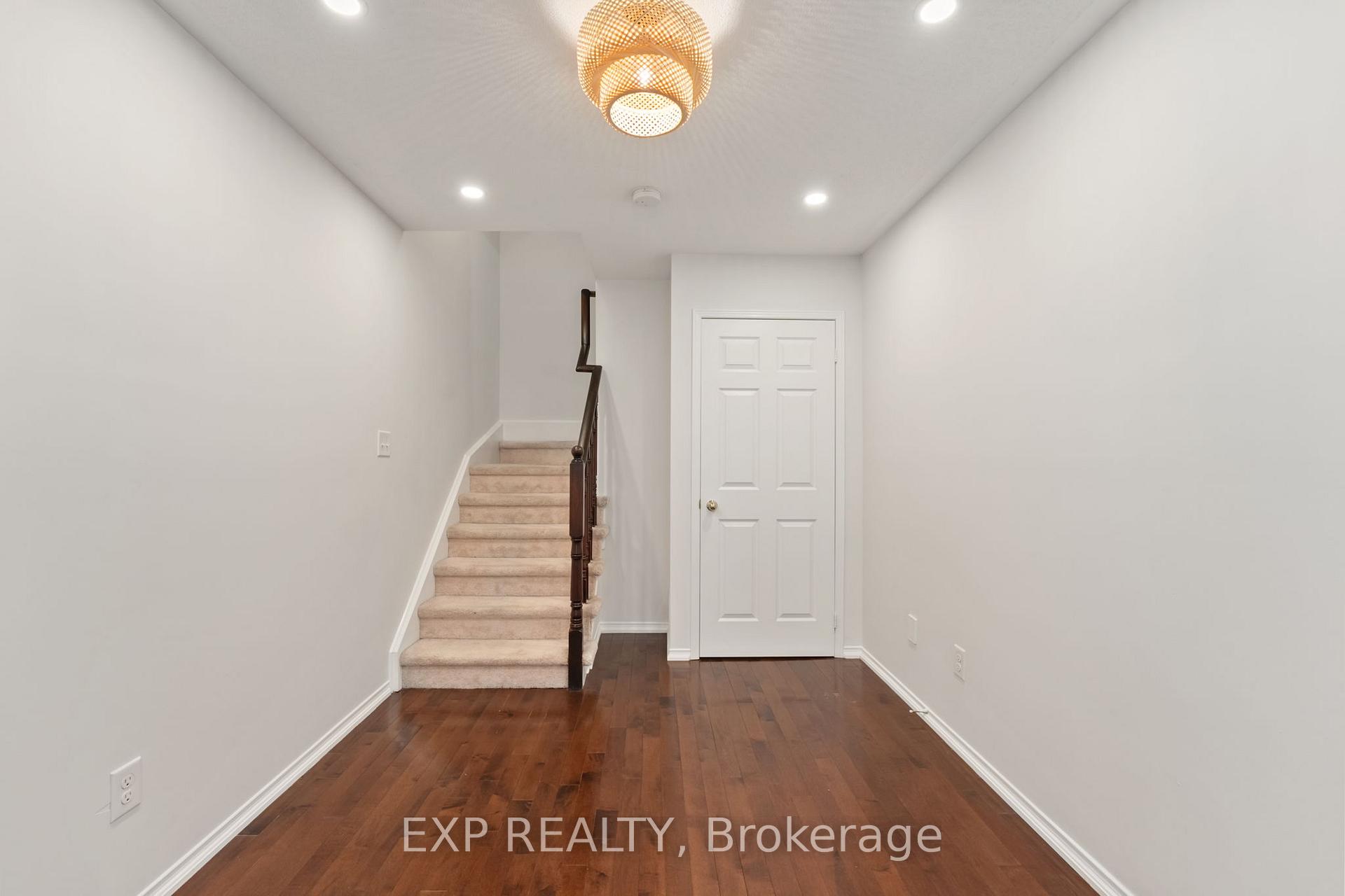 Photo 4 of 37 Blunden Road, Ajax, Central East — HOMEH