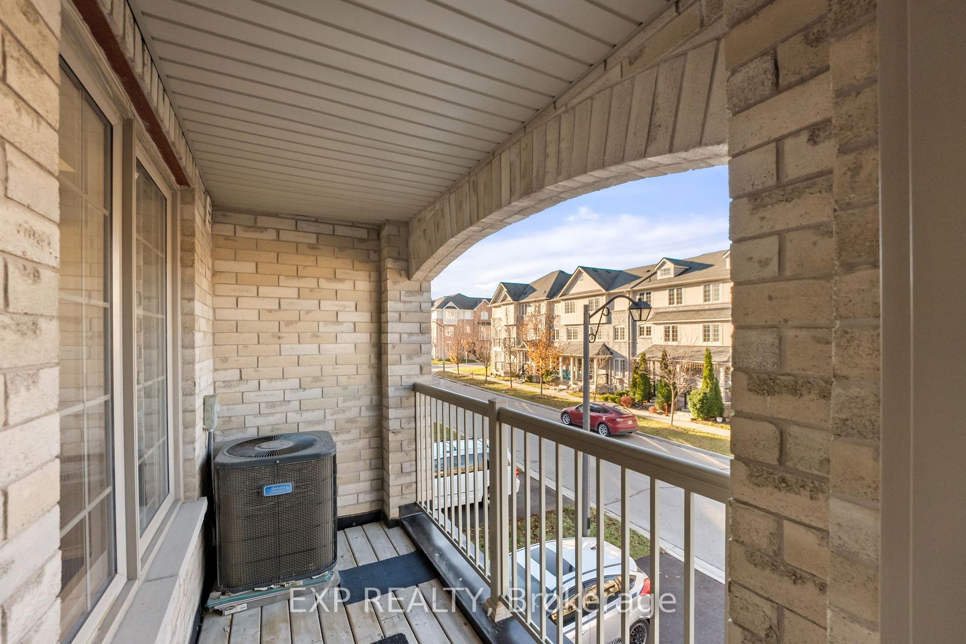 Photo 8 of 37 Blunden Road, Ajax, Central East — HOMEH
