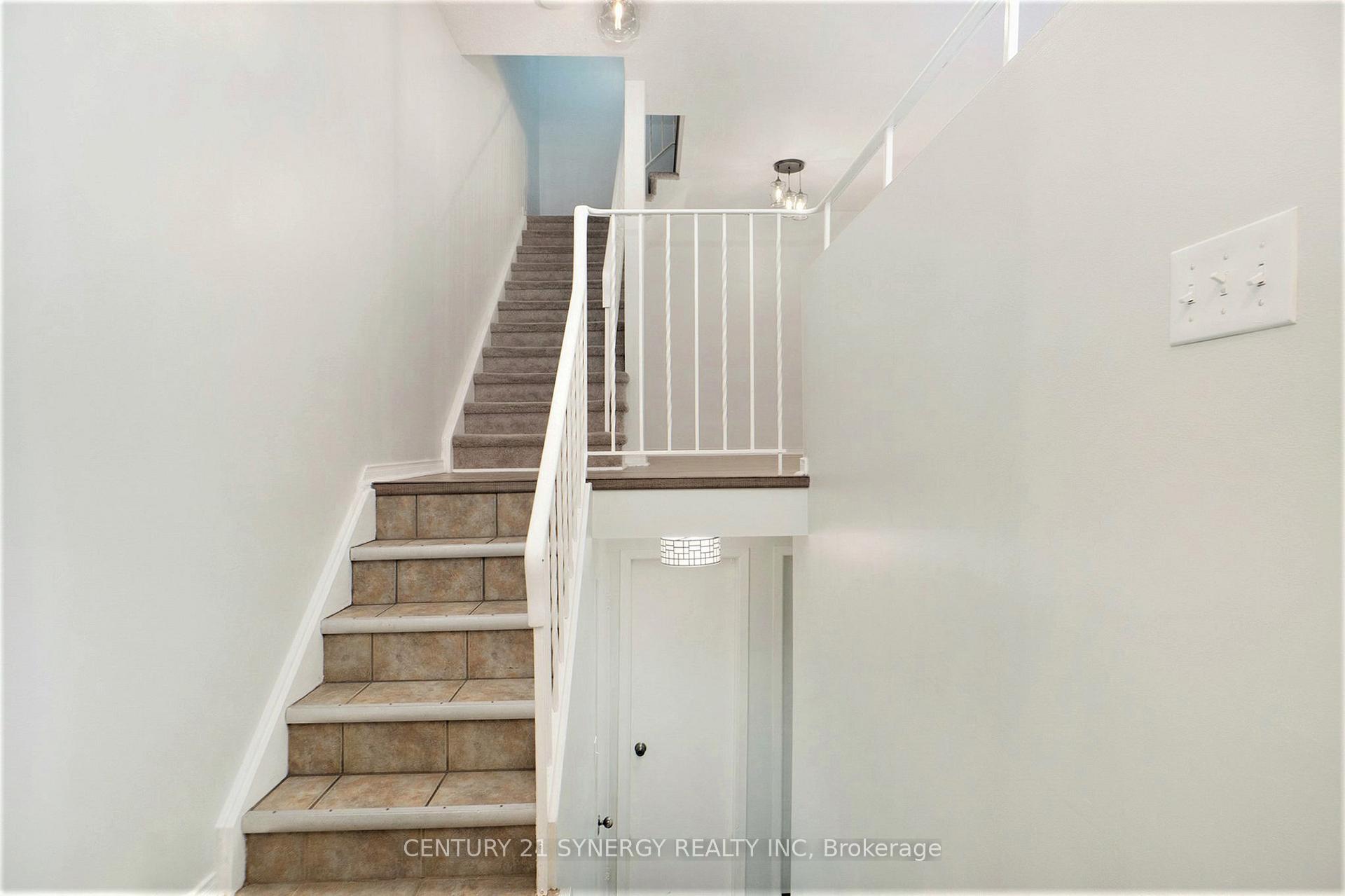 Photo 3 of Unit 65, 1345 Birchmount Drive, Ottawa, Pineview — HOMEH