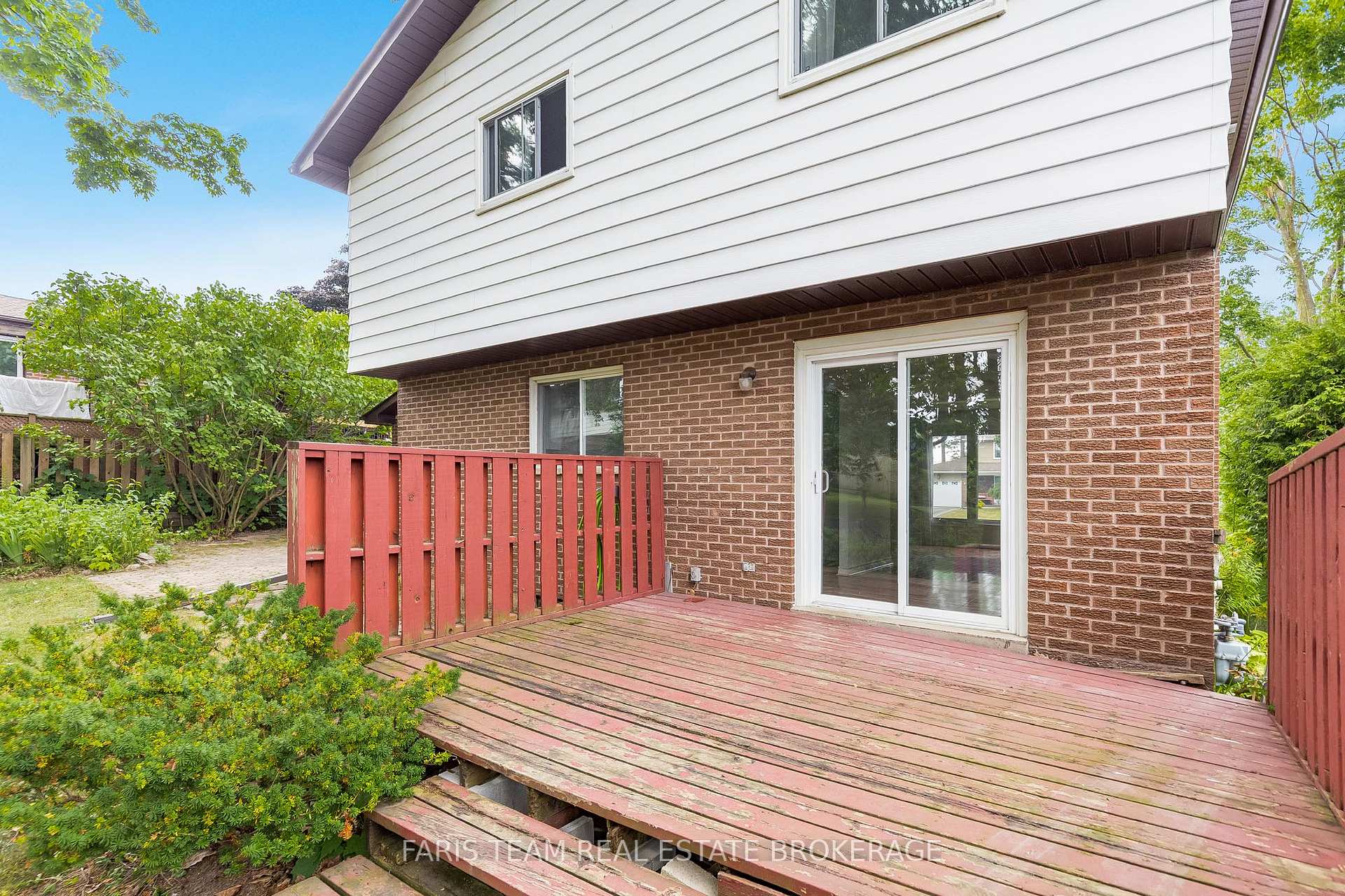 Photo 40 of 41 Farmingdale Crescent, Barrie, Cundles East — HOMEH