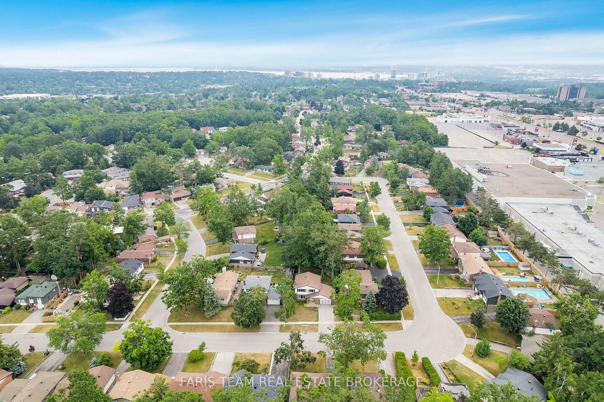 Photo 46 of 41 Farmingdale Crescent, Barrie, Cundles East — HOMEH
