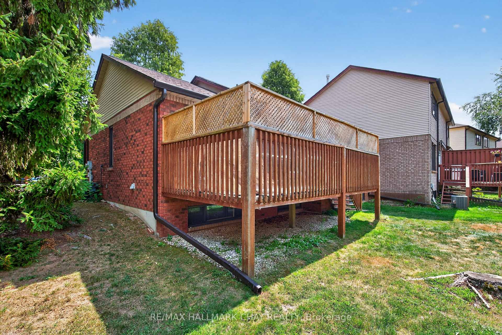 Photo 46 of 33 Parkette Drive, New Tecumseth, Rural New Tecumseth — HOMEH