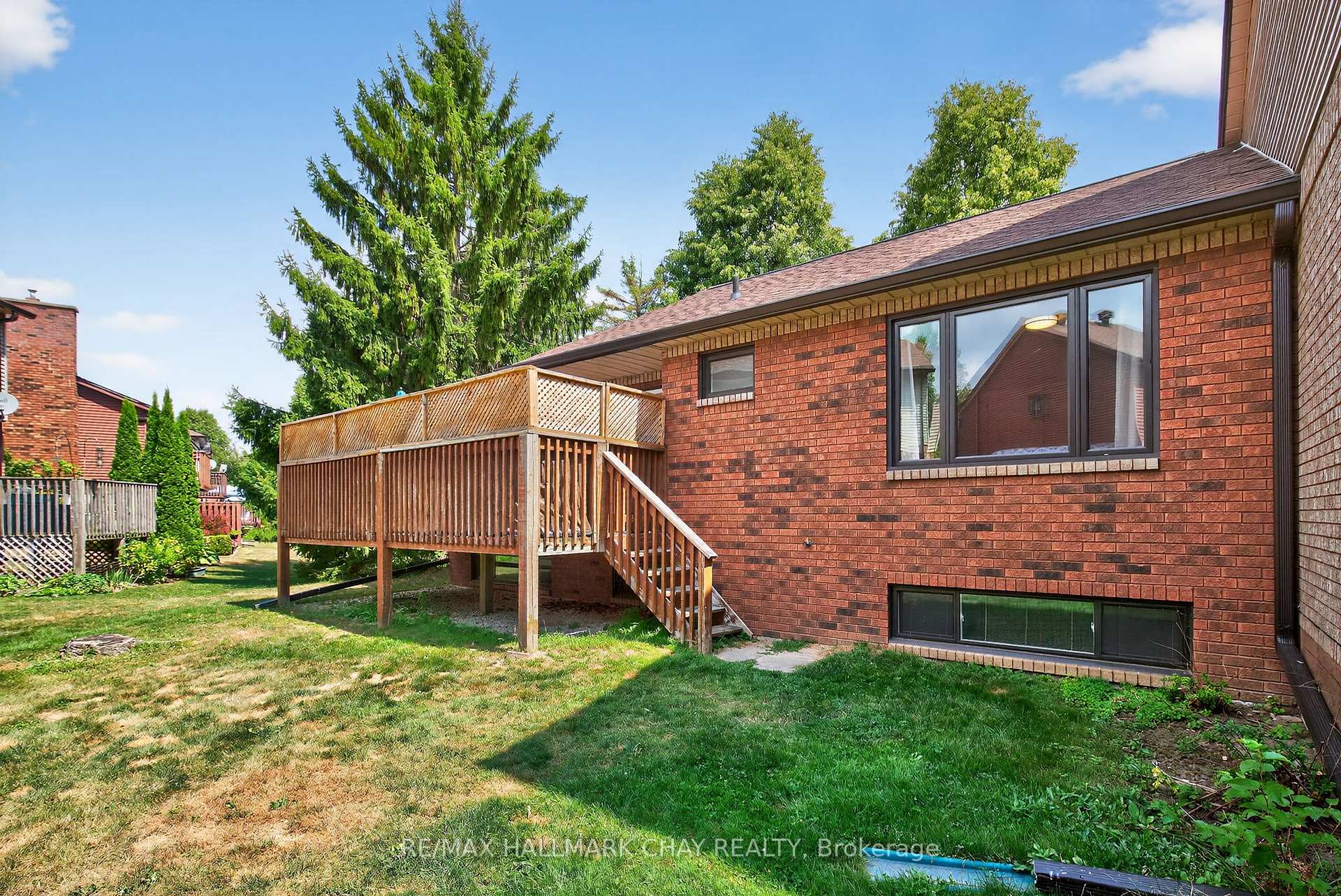Photo 47 of 33 Parkette Drive, New Tecumseth, Rural New Tecumseth — HOMEH